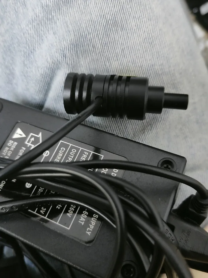 Светодиодный коаксиальный точечный источник света 8 мм для CCD-камер, совместимый с промышленными телецентрическими объективами для систем машинного зрения и позиционирования точек
Светодиодный коаксиальный точечный источник света 8 мм для CCD-камер, совместимый с промышленными телецентрическими объективами для систем машинного зрения и позиционирования точек