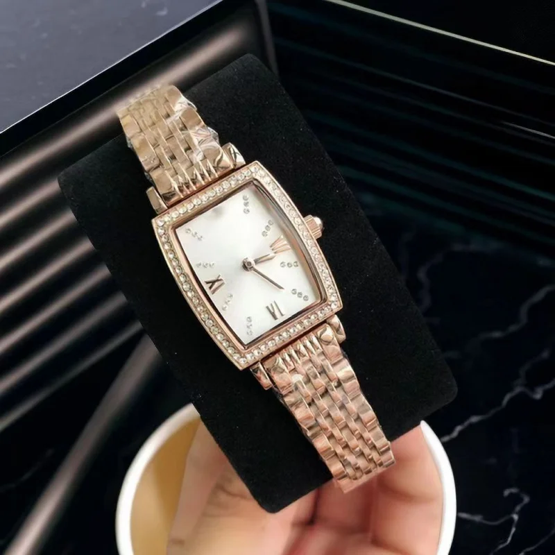 Код указателя Ni WatchAR11406Легкие роскошные женские часыAR11405Женские часы высокого класса11408One PieceDHair
Код указателя Ni WatchAR11406Легкие роскошные женские часыAR11405Женские часы высокого класса11408One PieceDHair