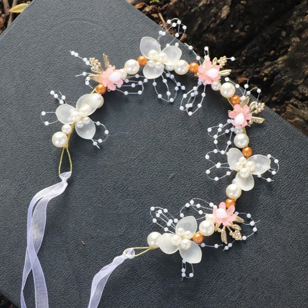 Children's Day Pearl Hairband Girl Performance Sweet Accessories Korean Version Super Immortal New Ribbon Flower Gift
Children's Day Pearl Hairband Girl Performance Sweet Accessories Korean Version Super Immortal New Ribbon Flower Gift