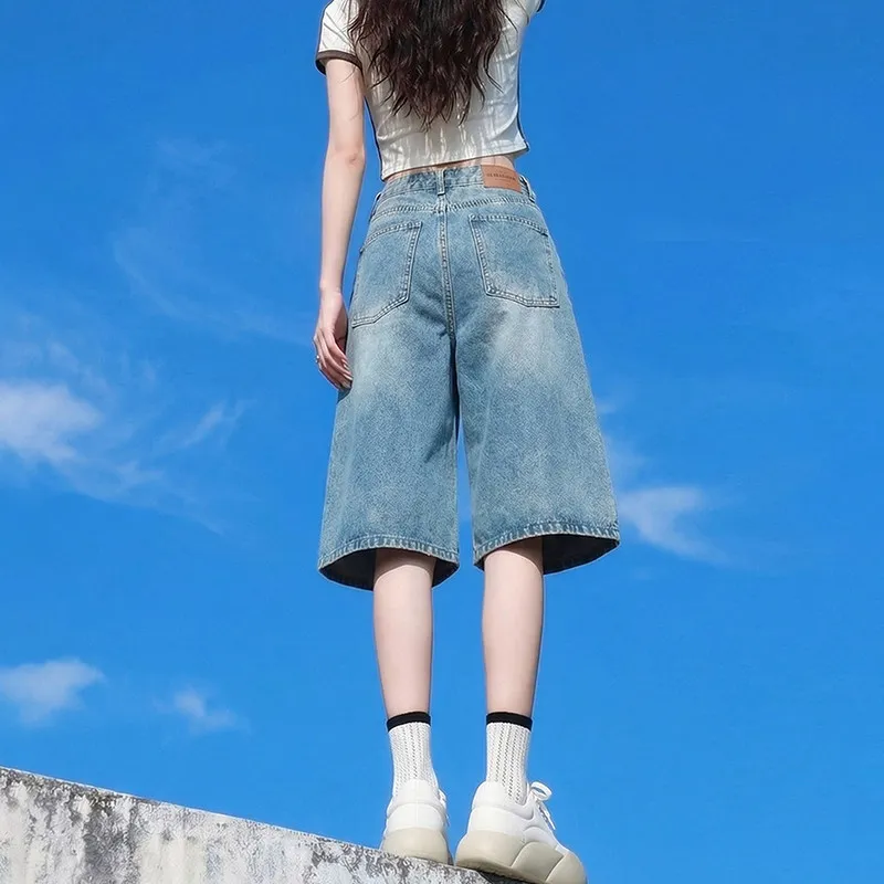 Light Wash High Waist Wide Leg Denim Shorts Women's Casual Summer Loose Fit Versatile Mid-Length Cotton Stretch Jeans
Light Wash High Waist Wide Leg Denim Shorts Women's Casual Summer Loose Fit Versatile Mid-Length Cotton Stretch Jeans