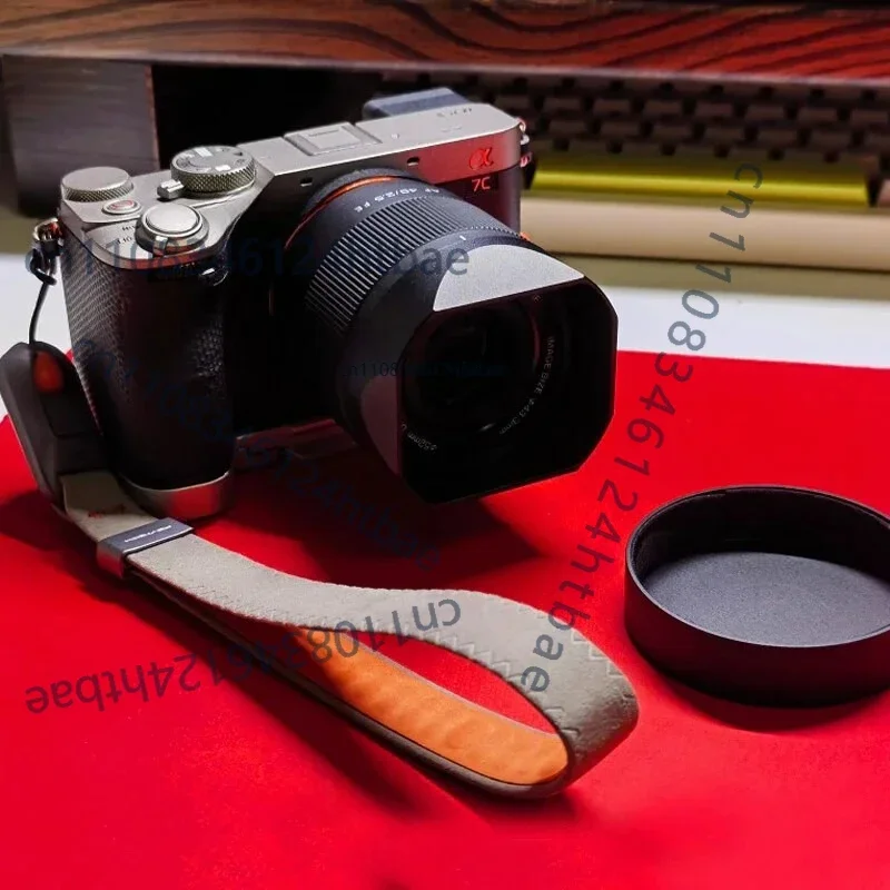fit for Viltrox 40mm F2.5 56mm F1.7 20mm F2.8 Bayonet Metal Square Lens Hood
fit for Viltrox 40mm F2.5 56mm F1.7 20mm F2.8 Bayonet Metal Square Lens Hood