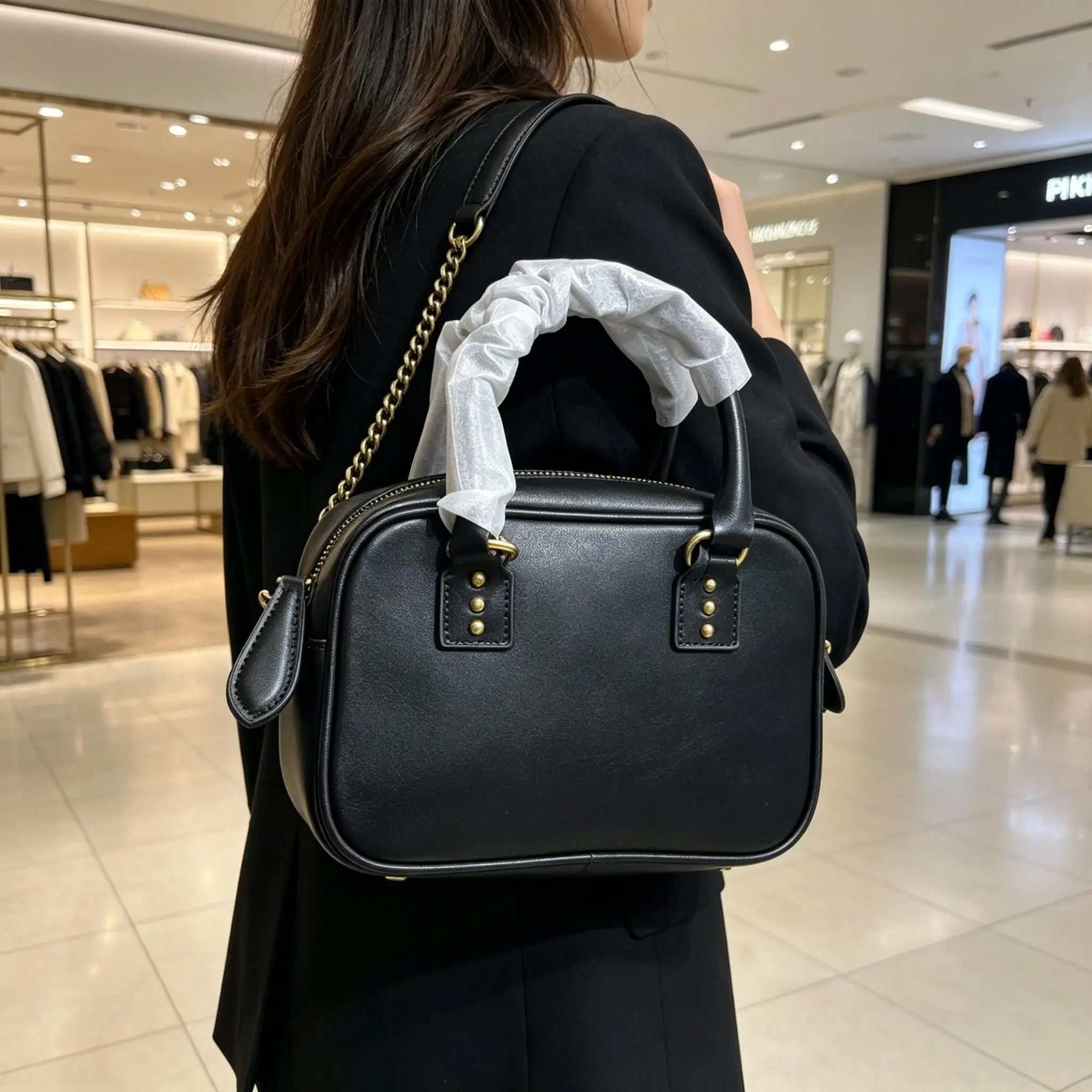 New Fashion Genuine Leather Mini Bowling Bag Women Shoulder Crossbody purses and handbags Women's luxury handbags
New Fashion Genuine Leather Mini Bowling Bag Women Shoulder Crossbody purses and handbags Women's luxury handbags