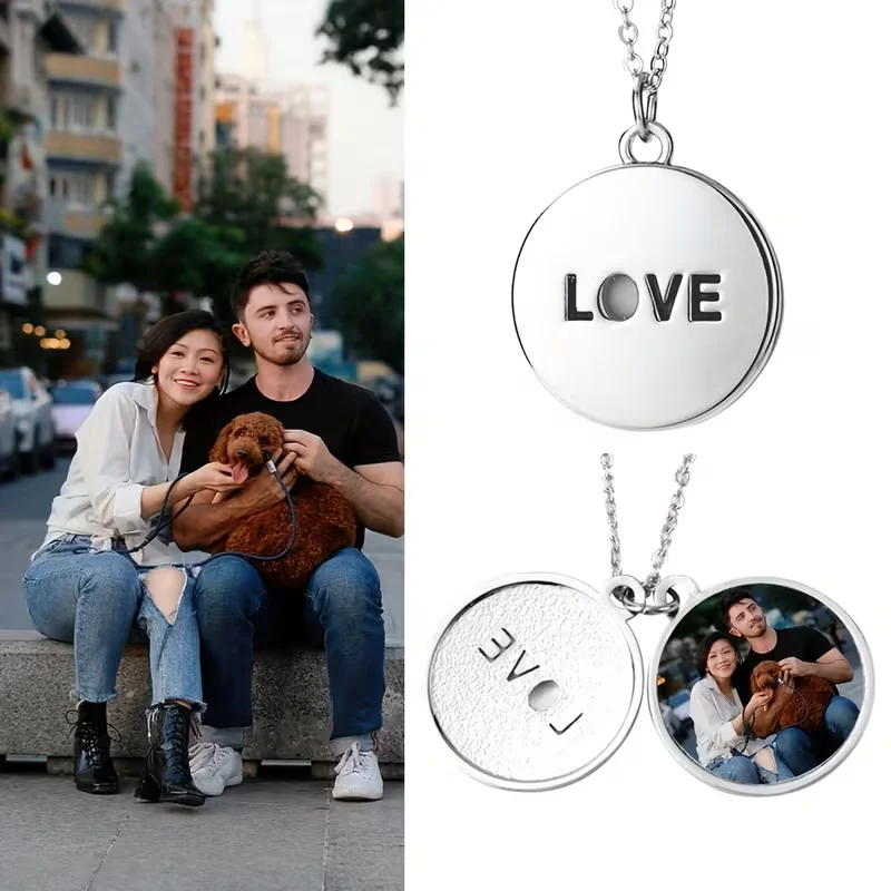 Unique Round Pendant for Personalizing Gifts for Anniversaries And Valentine'S Day (Silvery)
Unique Round Pendant for Personalizing Gifts for Anniversaries And Valentine'S Day (Silvery)