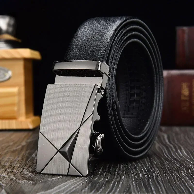 Fashion Business Men's Genuine Luxury Brand Metal Buckle High-Quality PU Leather Soft With Cargo Pants Jeans
Fashion Business Men's Genuine Luxury Brand Metal Buckle High-Quality PU Leather Soft With Cargo Pants Jeans