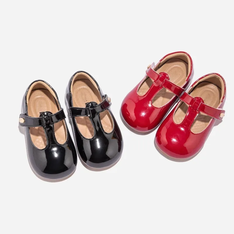 Baby Leather Shoes Black Glossy Kids Flat Shoes Round Toes Soft Sole 2026 Brand New Baby Walking Shoes Non-slip Princess Style
Baby Leather Shoes Black Glossy Kids Flat Shoes Round Toes Soft Sole 2026 Brand New Baby Walking Shoes Non-slip Princess Style