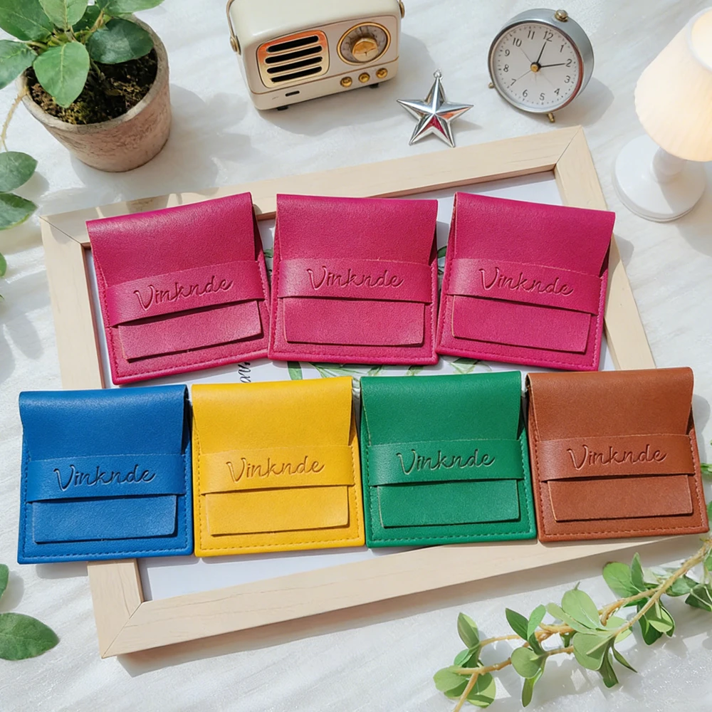 100Pcs Rose PU Jewelry Flap Bag Custom Logo Mini Stud Earring keychain Beads Storage Pouches Portable Travel Organizer Gift Box
100Pcs Rose PU Jewelry Flap Bag Custom Logo Mini Stud Earring keychain Beads Storage Pouches Portable Travel Organizer Gift Box