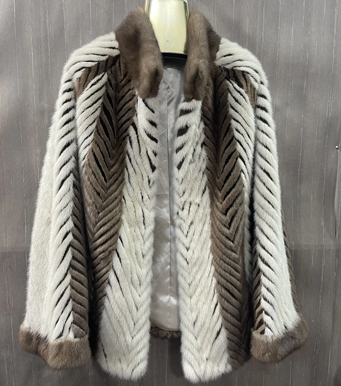 Women's mink fur jacket, striped style jacket, natural mink fur coat
Women's mink fur jacket, striped style jacket, natural mink fur coat