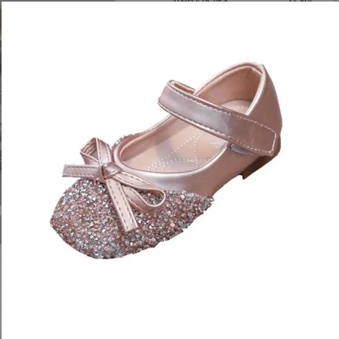Spring Summerhildrens Leather Shoes Pearl Rhinestones Shining Kids Princess Shoes Baby Girls Shoes For Party Wedding Bow shoes
Spring Summerhildrens Leather Shoes Pearl Rhinestones Shining Kids Princess Shoes Baby Girls Shoes For Party Wedding Bow shoes