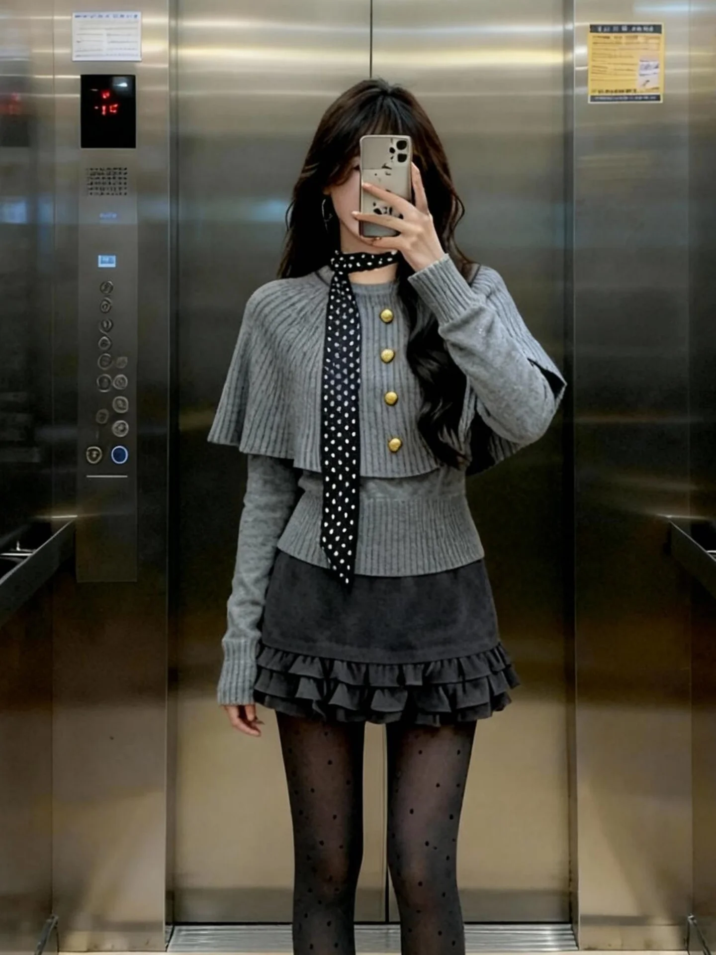 Gray Shoulder Wrap Cowl Neck Knit Sweater Women's Slim Fit Inner Wear Base Layer Autumn Winter Korean Style High End Feeling
Gray Shoulder Wrap Cowl Neck Knit Sweater Women's Slim Fit Inner Wear Base Layer Autumn Winter Korean Style High End Feeling