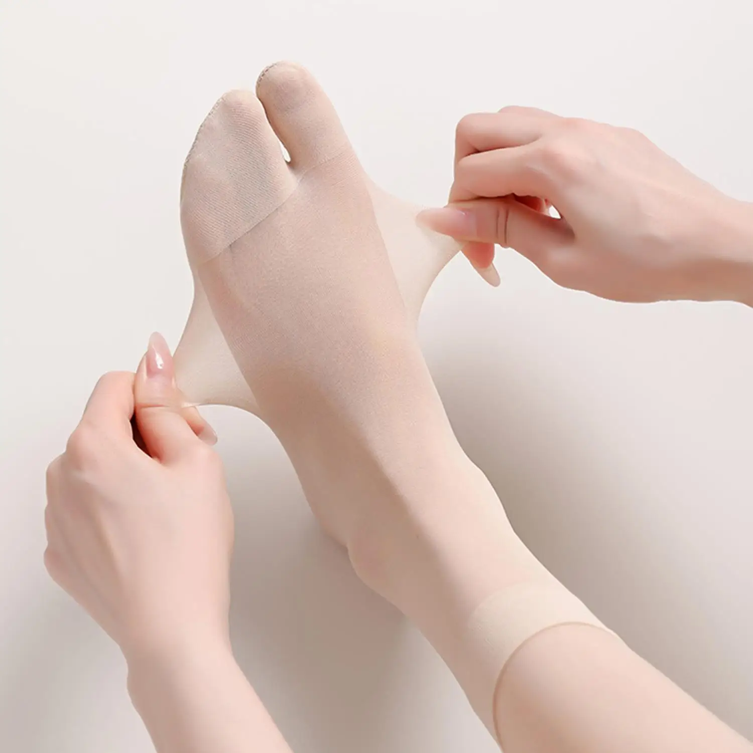 Women Toe Socks Two Fingers Transparent Non-slip Invisible Sock Girls Summer Thin Elastic Socks Cozy Socks 2 Pairs
Women Toe Socks Two Fingers Transparent Non-slip Invisible Sock Girls Summer Thin Elastic Socks Cozy Socks 2 Pairs