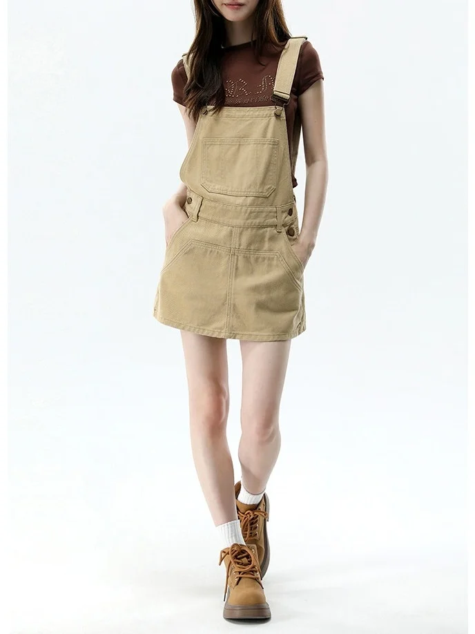 American Khaki Design Sense Denim Overalls Women Summer New Loose Slimming Casual Shorts High Waist Wide Leg Jeans Retro Wash
American Khaki Design Sense Denim Overalls Women Summer New Loose Slimming Casual Shorts High Waist Wide Leg Jeans Retro Wash