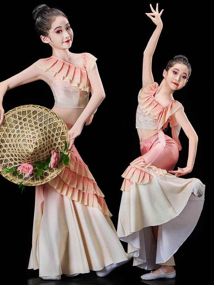 Children's Dai Dance Costume New Style Ethnic Performance Skirt Female Model ExaminationSolo Dance Dress Polyester Fabric
Children's Dai Dance Costume New Style Ethnic Performance Skirt Female Model ExaminationSolo Dance Dress Polyester Fabric