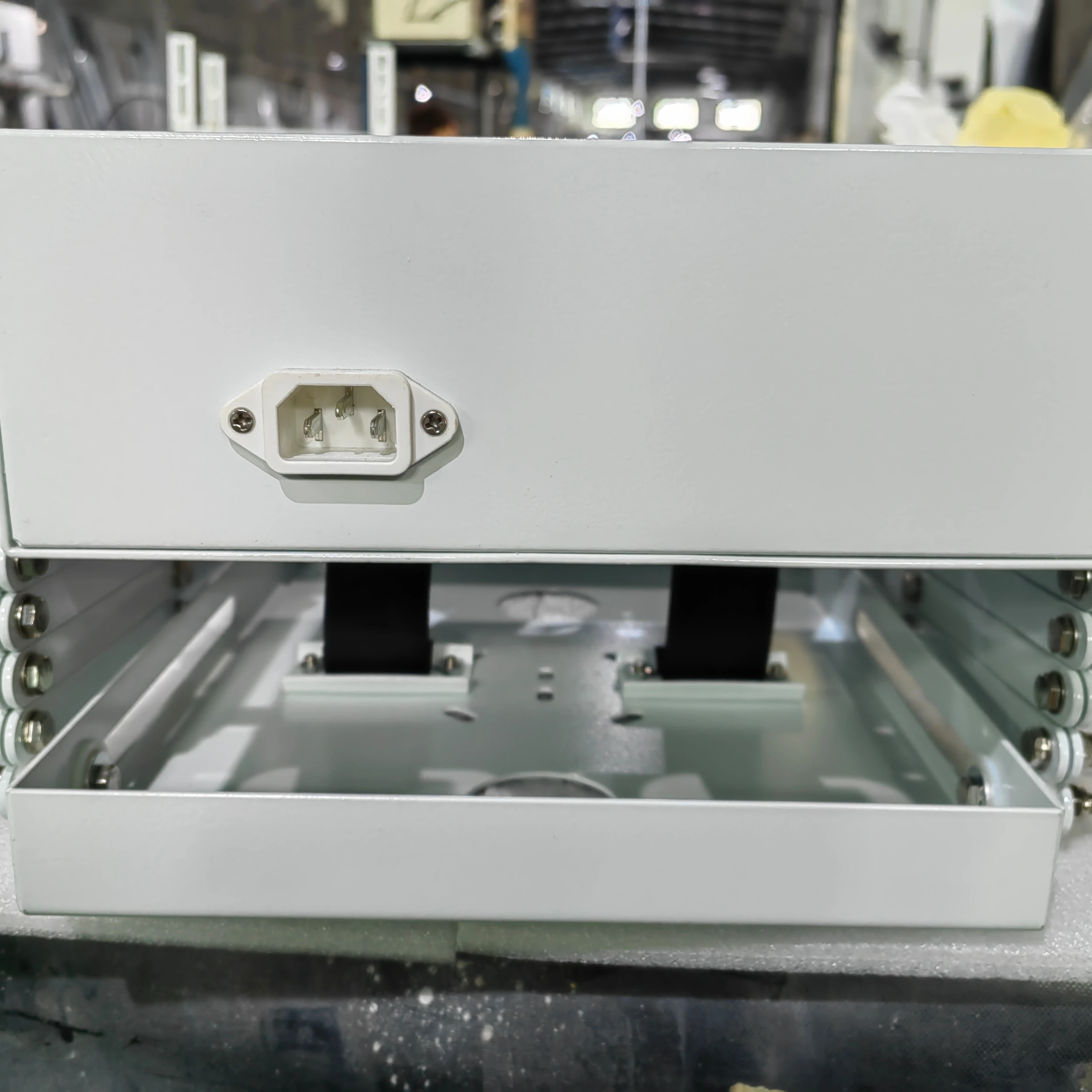 TELON Synchronous Motor 1m-1.5m Remote Controller Motorized Projector Ceiling Mount Lifting Motor
TELON Synchronous Motor 1m-1.5m Remote Controller Motorized Projector Ceiling Mount Lifting Motor