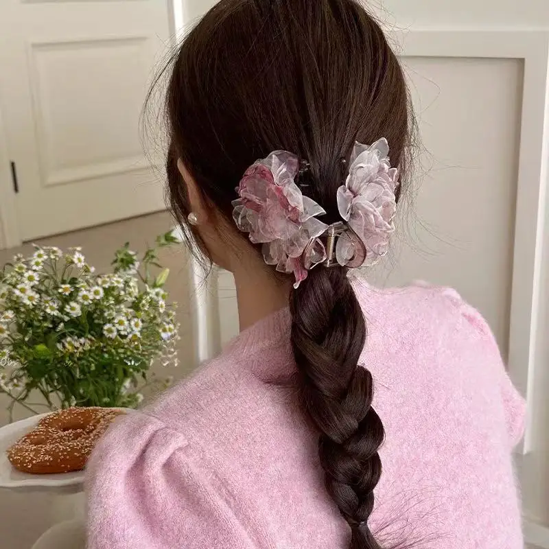 1 Pcs Women's Hair Grab French Mesh Gradient Rose Sweet Kawaii Gentle Elegant Hair Claws High-quality Versatile Hair Accessories
1 Pcs Women's Hair Grab French Mesh Gradient Rose Sweet Kawaii Gentle Elegant Hair Claws High-quality Versatile Hair Accessories