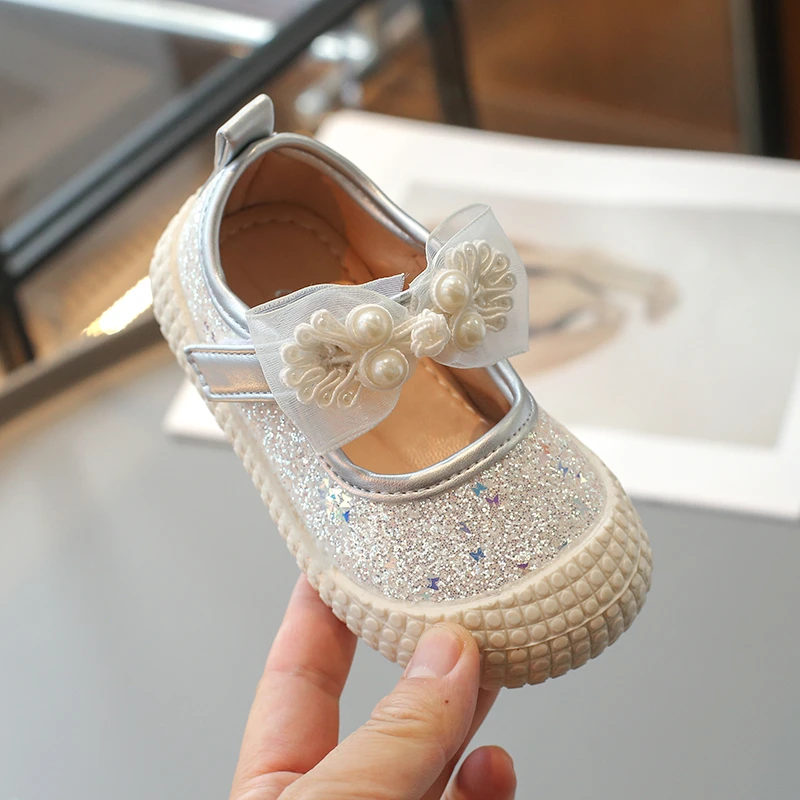 Girls Small Children Toddler Shoes Spring Autumn Pink Non-slip Bow Girls Single Shoes 0-8 Years Old Rice Hundred Kid Baby Shoes
Girls Small Children Toddler Shoes Spring Autumn Pink Non-slip Bow Girls Single Shoes 0-8 Years Old Rice Hundred Kid Baby Shoes