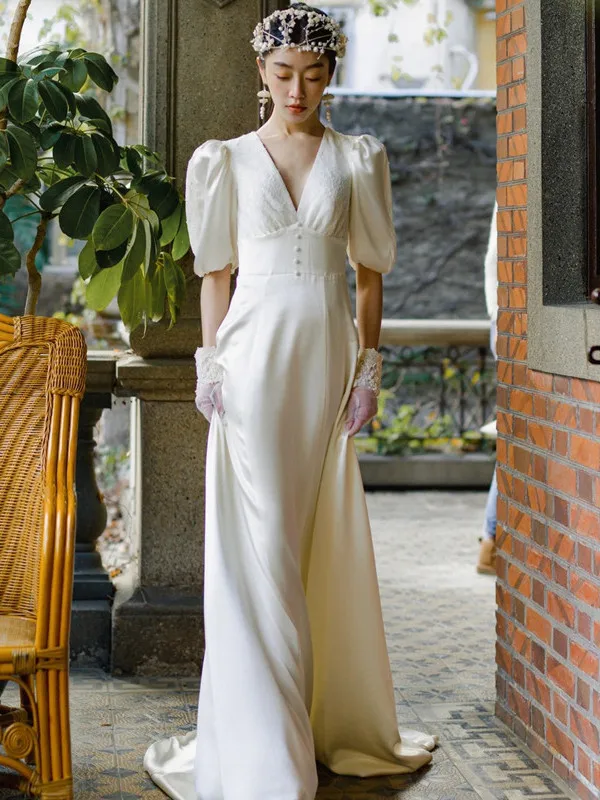 White Lace Bridal Gown Slimming Simple Outdoor Wedding Dr V-Ne mid Waist Satin Fabric Retro Sle with Train for Travel ...
White Lace Bridal Gown Slimming Simple Outdoor Wedding Dr V-Ne mid Waist Satin Fabric Retro Sle with Train for Travel ...