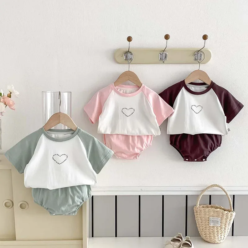 2025 New Summer 0-3Yrs Infant Baby Girls Clothing Set Short Sleeved Cotton Printed T-shirt+PP Shorts Toddler Baby Clothes Suit
2025 New Summer 0-3Yrs Infant Baby Girls Clothing Set Short Sleeved Cotton Printed T-shirt+PP Shorts Toddler Baby Clothes Suit
