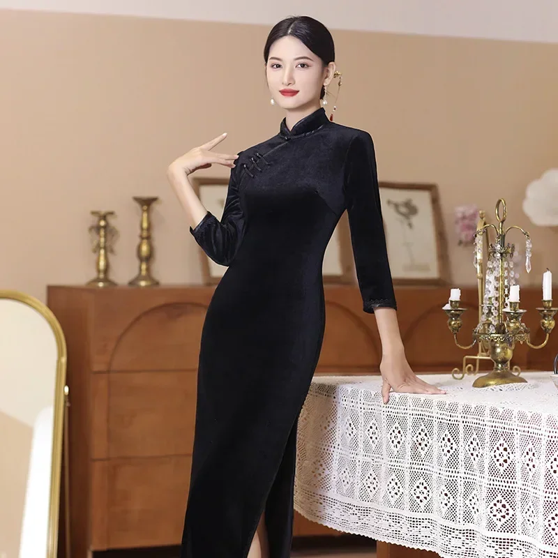 Autumn Winter Black Velvet Cheongsam Fashion Long Retro Style Dress Elegant Wedding Party Costumes Qipao
Autumn Winter Black Velvet Cheongsam Fashion Long Retro Style Dress Elegant Wedding Party Costumes Qipao