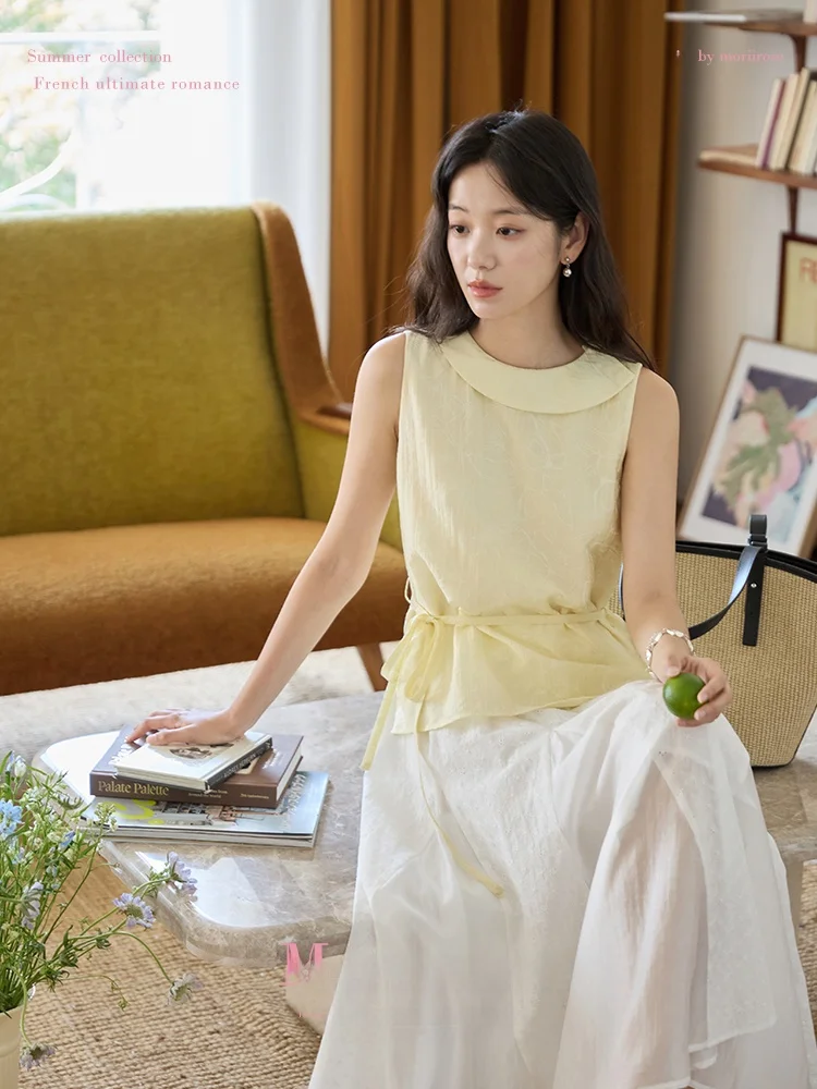 Moriirose Yellow Floral Print Svel irt Women's Summer Slimming T Top with Stand Collar And Dstring
Moriirose Yellow Floral Print Svel irt Women's Summer Slimming T Top with Stand Collar And Dstring