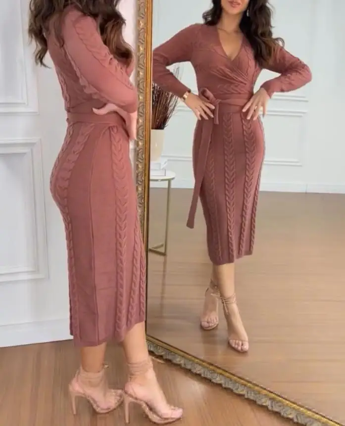 Womens Dresses 2025 Spring New Cable Textured Overlap Deep V-Neck Long Sleeve Mid-Length Dress Tie Waist Slim Fit Knit Dress
Womens Dresses 2025 Spring New Cable Textured Overlap Deep V-Neck Long Sleeve Mid-Length Dress Tie Waist Slim Fit Knit Dress