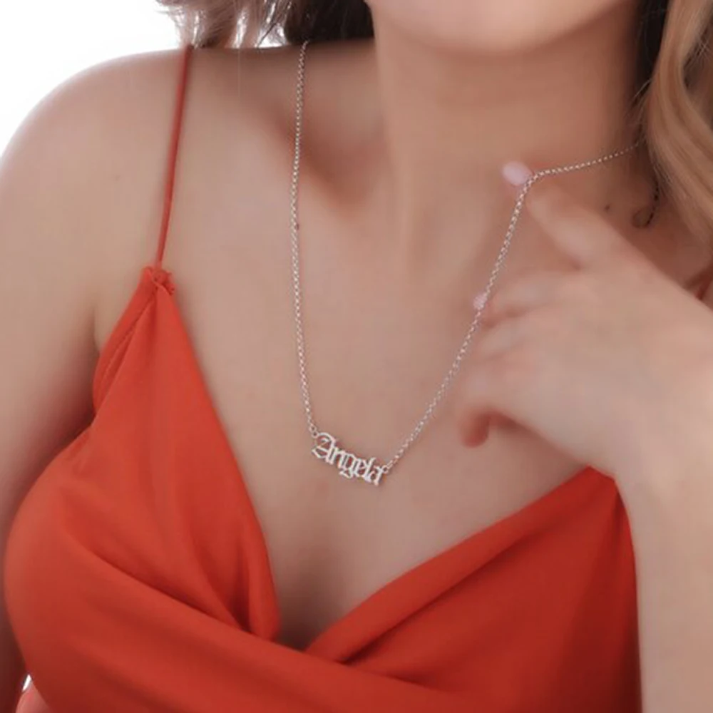 Ожерелье с именем на заказ, ожерелье из нержавеющей стали с персонализированными буквами, ювелирные изделия, кулон, ювелирные изделия, подарок для парня и девушки 
Ожерелье с именем на заказ, ожерелье из нержавеющей стали с персонализированными буквами, ювелирные изделия, кулон, ювелирные изделия, подарок для парня и девушки