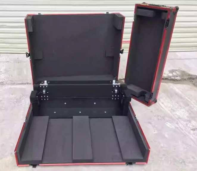 Midas M32 three-door mixer air box 
Midas M32 three-door mixer air box