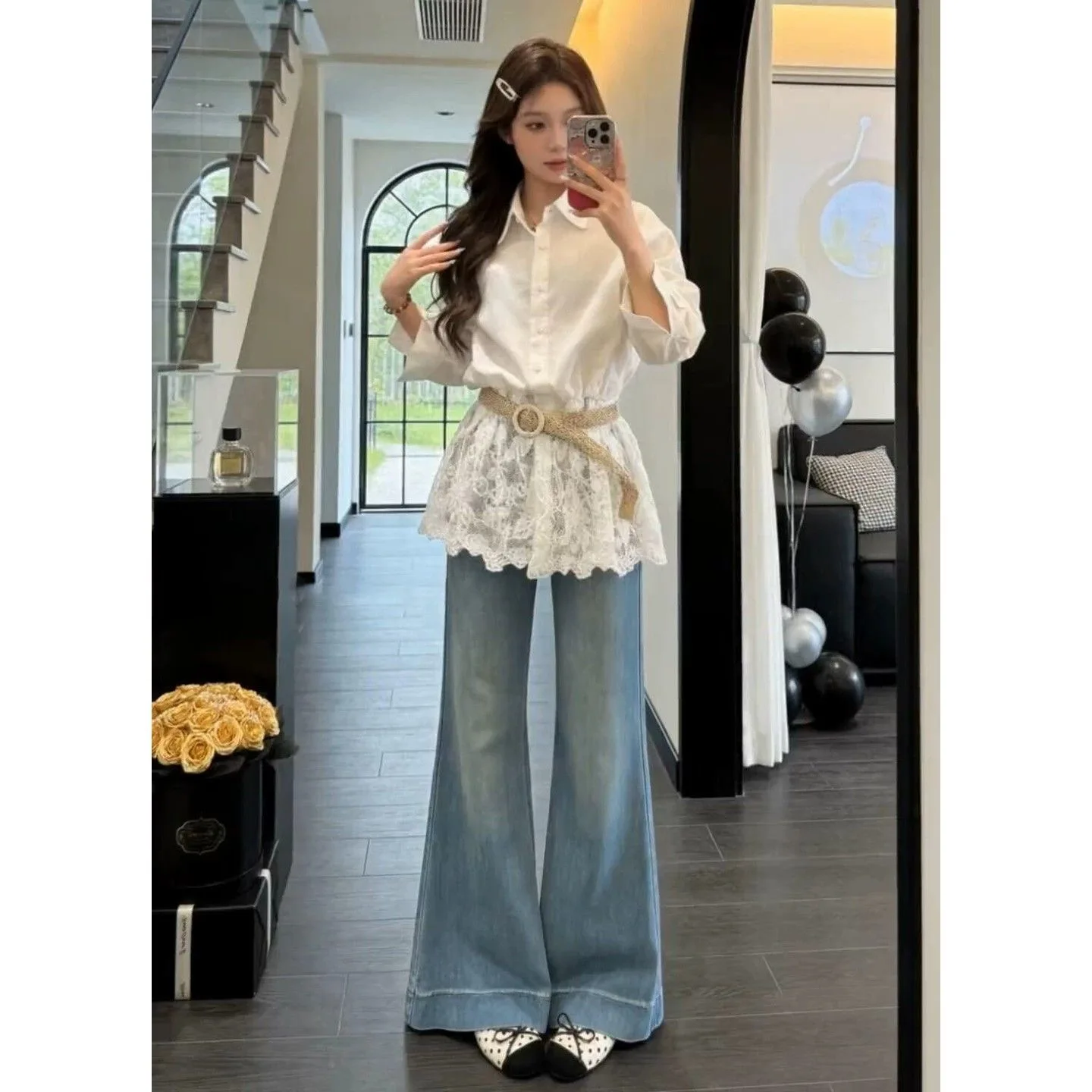 Unique Beautiful White Lace Long Sleeve Women's Shirt Sun Protection Top Summer Spring Fashion Design Loose Fit Neck
Unique Beautiful White Lace Long Sleeve Women's Shirt Sun Protection Top Summer Spring Fashion Design Loose Fit Neck
