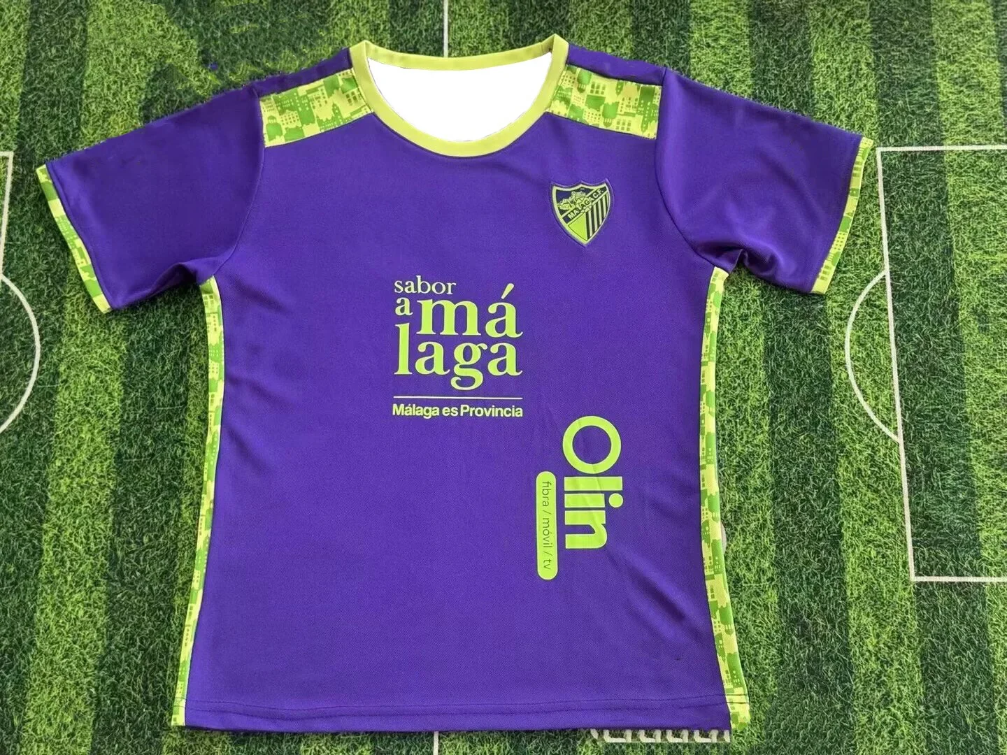 Summer Men Soccer T Shirt Team Training Breathable Short Sleeved Crew Neck Tops Jerseys Malaga Outdoor Sports Quick Drying Tees
Summer Men Soccer T Shirt Team Training Breathable Short Sleeved Crew Neck Tops Jerseys Malaga Outdoor Sports Quick Drying Tees