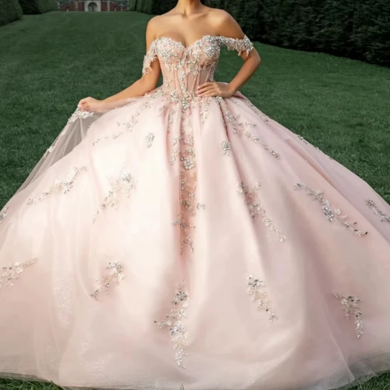 Customized Princess Girl Quinceanera Dresses Off Shoulder Beads Applique Ball Gown Dance Prom Occasion Wear Sweet 15 16 Party
Customized Princess Girl Quinceanera Dresses Off Shoulder Beads Applique Ball Gown Dance Prom Occasion Wear Sweet 15 16 Party