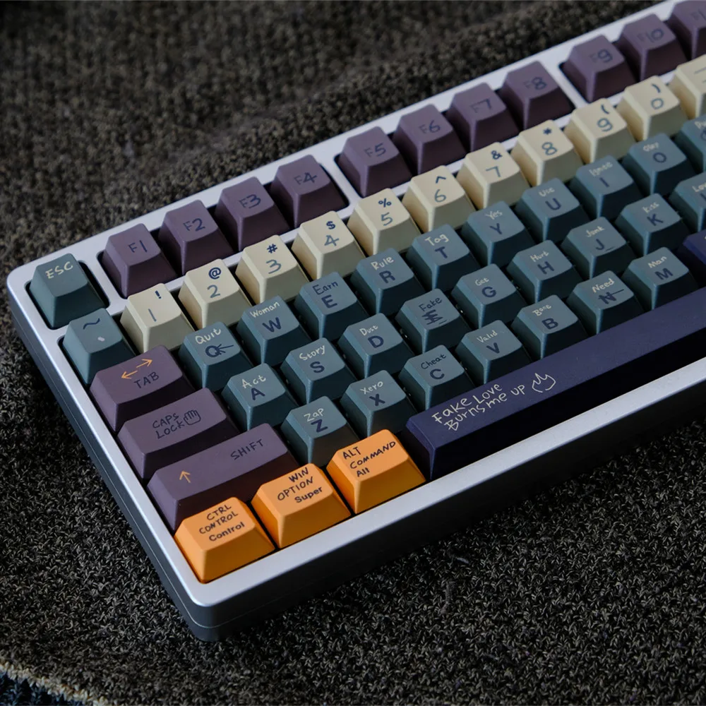 151 клавиш Love Story, набор колпачков для клавиш Cherry Profile DYE, сублимационный материал PBT, механические колпачки для клавиш 1,7 мм для переключателей Mx
151 клавиш Love Story, набор колпачков для клавиш Cherry Profile DYE, сублимационный материал PBT, механические колпачки для клавиш 1,7 мм для переключателей Mx