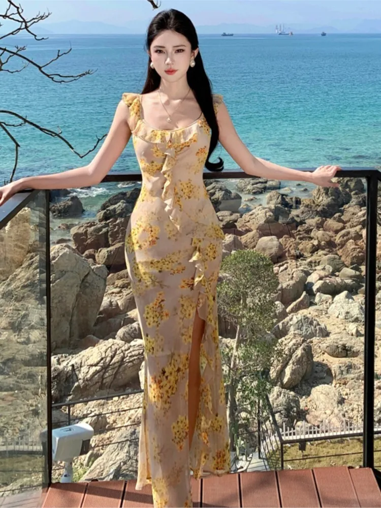 Summer Women French Chiffon Printed Maxi Dress with Ruffles Elegant Square Collar Sleeveless Slit Princess Vestidos Female 2025
Summer Women French Chiffon Printed Maxi Dress with Ruffles Elegant Square Collar Sleeveless Slit Princess Vestidos Female 2025