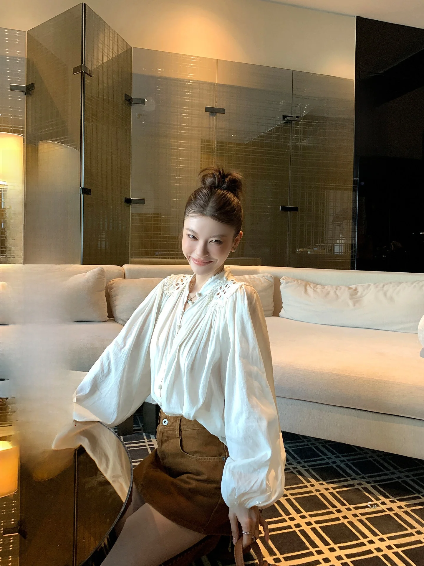 Женская комфортная дышащая блузка LIONE с длинными рукавами-фонариками, вышивкой, из хлопка и льна, с ажурным дизайном, повседневная
Женская комфортная дышащая блузка LIONE с длинными рукавами-фонариками, вышивкой, из хлопка и льна, с ажурным дизайном, повседневная