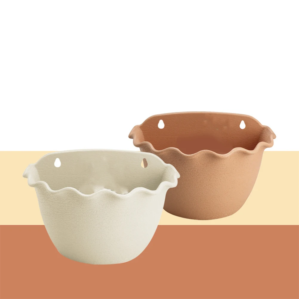 1pc Semi-Circular Plastic Flower Pot Wall Mounted Garden Planter Beige Hanging Planters for Durable Chic Bonsai
1pc Semi-Circular Plastic Flower Pot Wall Mounted Garden Planter Beige Hanging Planters for Durable Chic Bonsai
