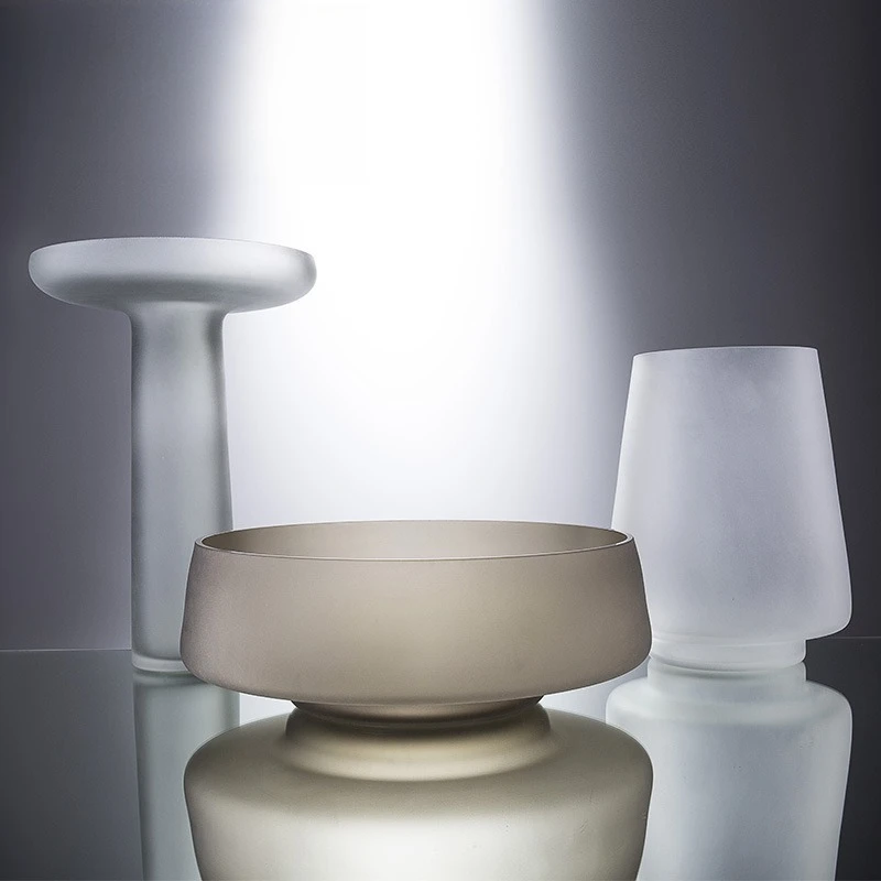 Minimalist vase glassware home soft packaging living room vase ornament
Minimalist vase glassware home soft packaging living room vase ornament