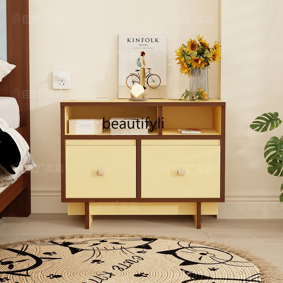 Medieval bedside table side cabinet, living room small coffee table side cabinet, sofa corner corner corner cabinet
Medieval bedside table side cabinet, living room small coffee table side cabinet, sofa corner corner corner cabinet