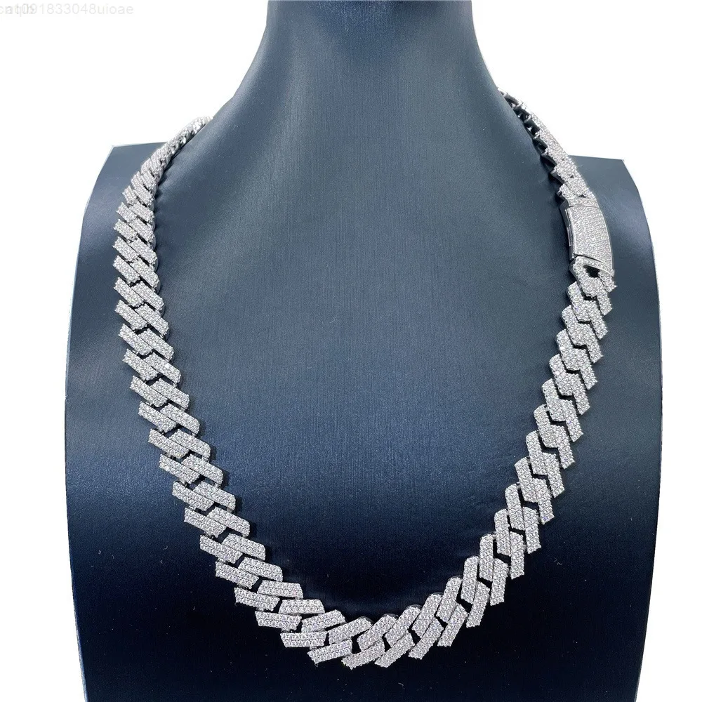 Hip Hop Fine Jewelry Iced Out 13mm Width S925 Gold Plating Vvs Moissanite Diamond Cuban Link Chain
Hip Hop Fine Jewelry Iced Out 13mm Width S925 Gold Plating Vvs Moissanite Diamond Cuban Link Chain