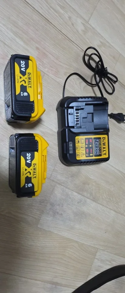 ️DeWalt 20V Brushless Rechargeable Lithium Battery Impact Drill Multi-Function Drill Electric Hand Drill Dcd805
️DeWalt 20V Brushless Rechargeable Lithium Battery Impact Drill Multi-Function Drill Electric Hand Drill Dcd805