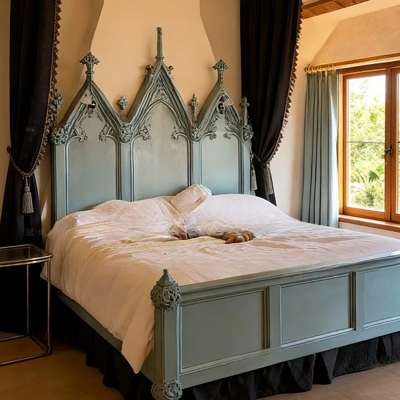 Solid wood blue double bed antique old Paris master bedroom 1.8 meters wedding bed
Solid wood blue double bed antique old Paris master bedroom 1.8 meters wedding bed