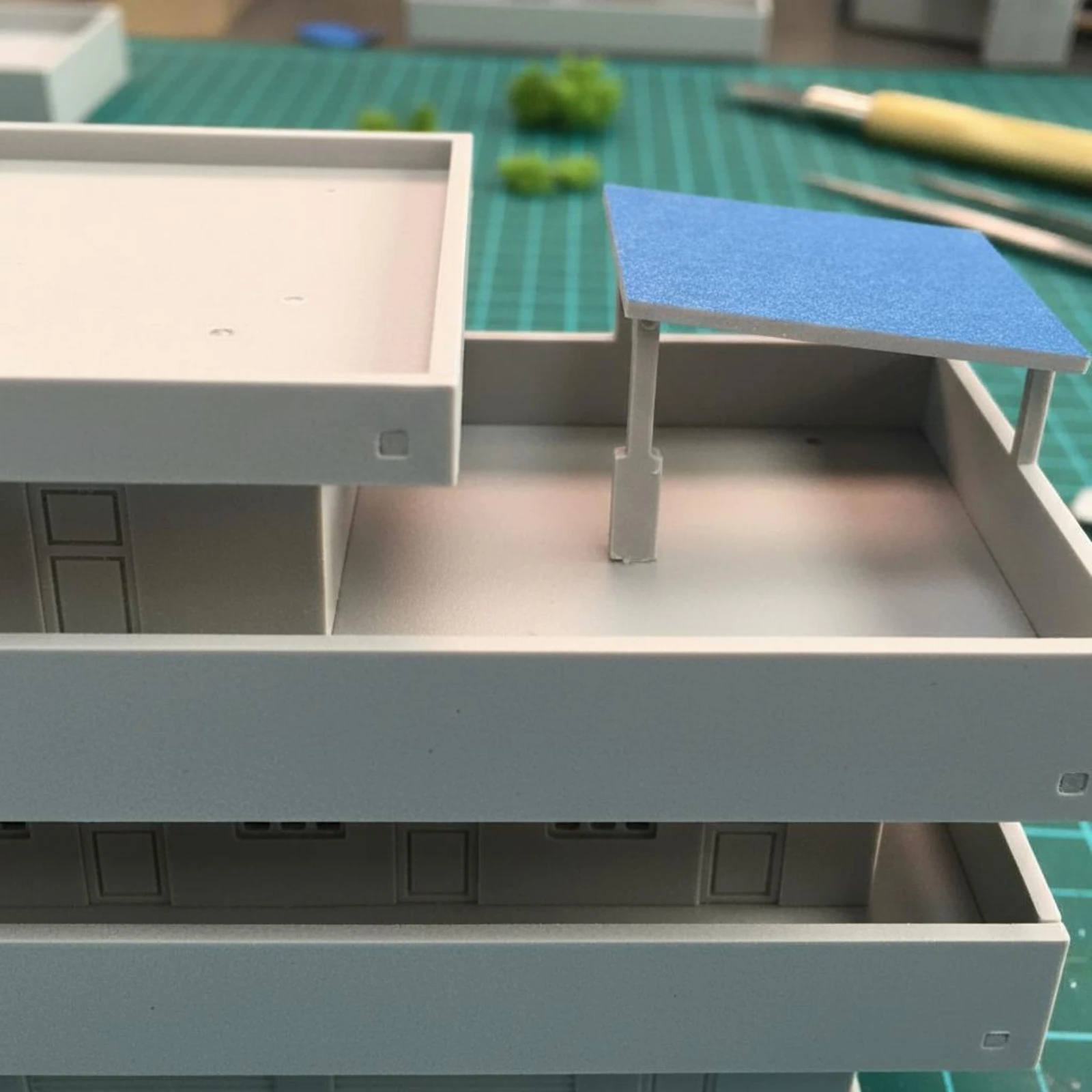 Plastic House Model Detailed Openings Assembled Villa Model Miniature Building Scene Home Decor 3D Assembly House Creative Craft
Plastic House Model Detailed Openings Assembled Villa Model Miniature Building Scene Home Decor 3D Assembly House Creative Craft