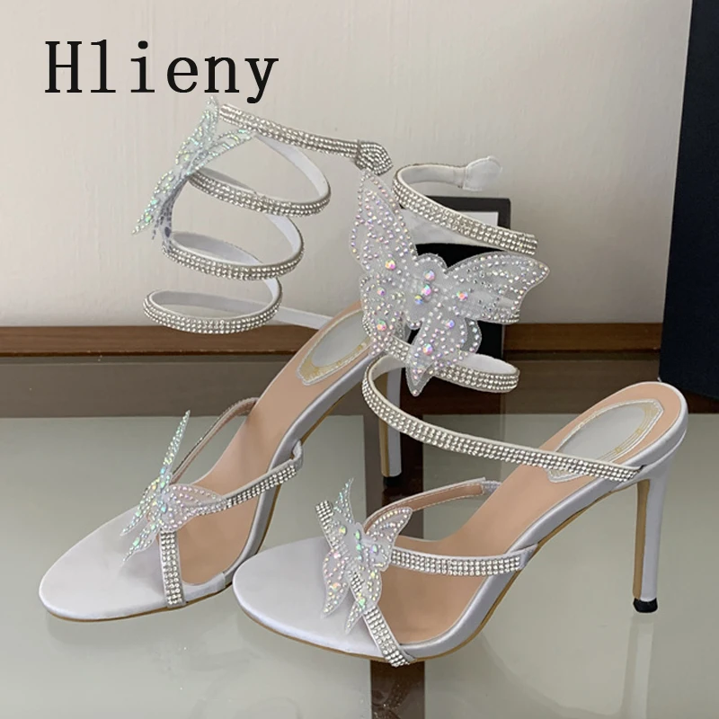 Hlieny 2026 New Design Crystal Butterfly Sandals Women Open Toe Ankle Strap Sexy Thin High Heels Stripper Party Ladies Shoes
Hlieny 2026 New Design Crystal Butterfly Sandals Women Open Toe Ankle Strap Sexy Thin High Heels Stripper Party Ladies Shoes