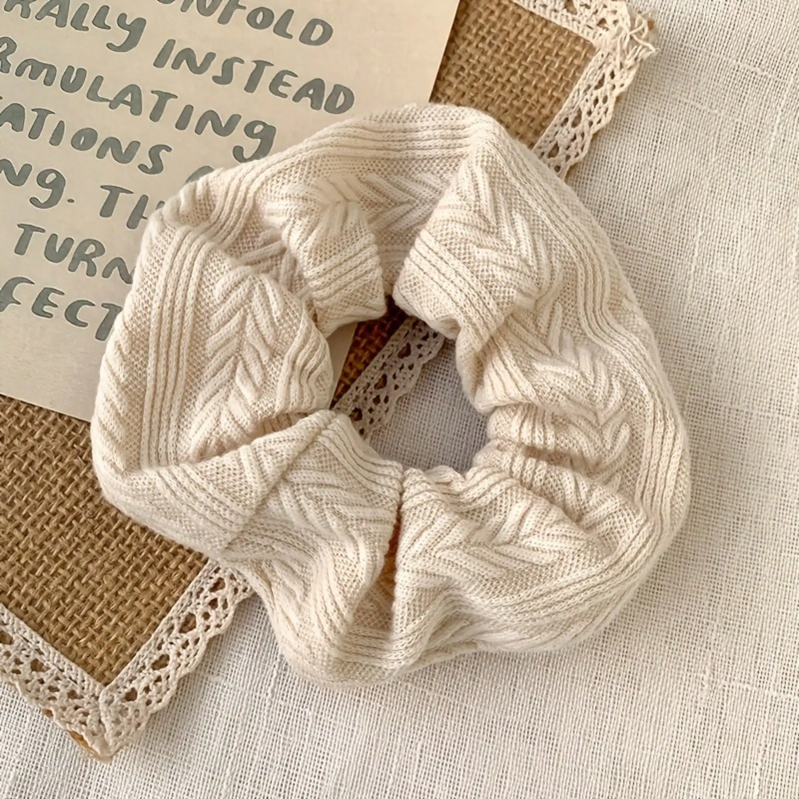 Knitted Hair Ring, Sweet Style Solid Color Elastic Low Ponytail Hair Accessories, High Elasticity Hair Ring, Suitable For Women, Autumn And Winter Fashion Accessories
Knitted Hair Ring, Sweet Style Solid Color Elastic Low Ponytail Hair Accessories, High Elasticity Hair Ring, Suitable For Women, Autumn And Winter Fashion Accessories