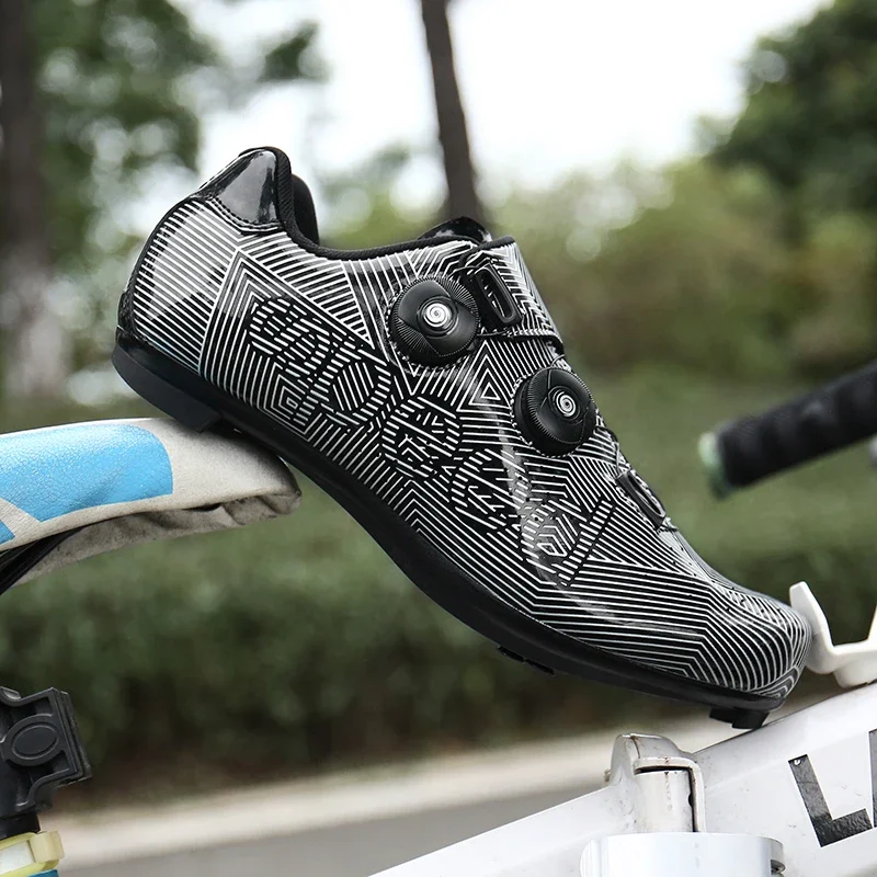 Breathable Cycling Shoes, Mountain Bike Shoes, Road Bike Shoes, MTB, SPD, Riding, Self-Locking
Breathable Cycling Shoes, Mountain Bike Shoes, Road Bike Shoes, MTB, SPD, Riding, Self-Locking