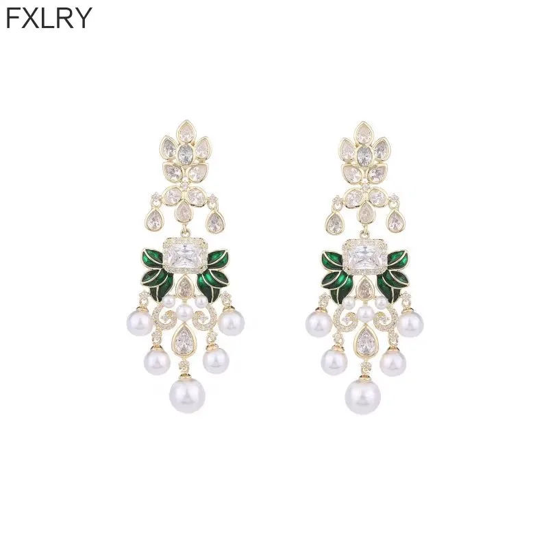 FXLRY New Arrival Retro Light Luxury Super Zircon Long Water Drop Tree Leaf Earrings for Women
FXLRY New Arrival Retro Light Luxury Super Zircon Long Water Drop Tree Leaf Earrings for Women