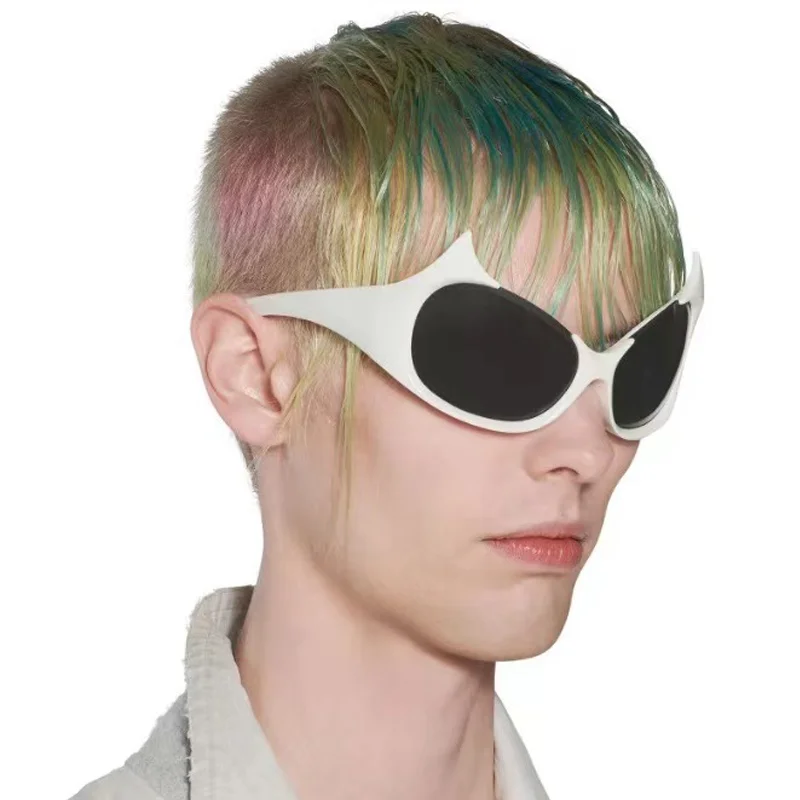 Imps Sunglasses Steampunk Hippe Round Lenses Eyewear New Designer Fashion Vintage Y2k Green Mirror Gothic Outdoor Streetwear
Imps Sunglasses Steampunk Hippe Round Lenses Eyewear New Designer Fashion Vintage Y2k Green Mirror Gothic Outdoor Streetwear