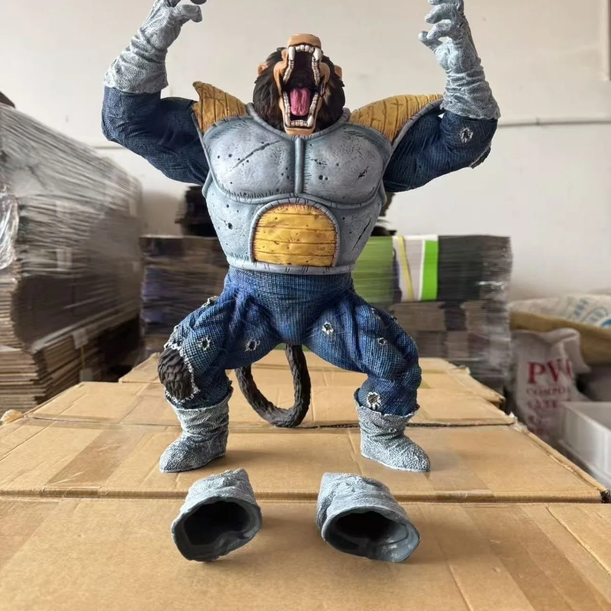 New Dragon Ball Vegeta Golden Great Ape Statue Super Saiyan 4 1/6 Scale PVC Anime Figure Collectible Model Desktop Decor Gift
New Dragon Ball Vegeta Golden Great Ape Statue Super Saiyan 4 1/6 Scale PVC Anime Figure Collectible Model Desktop Decor Gift