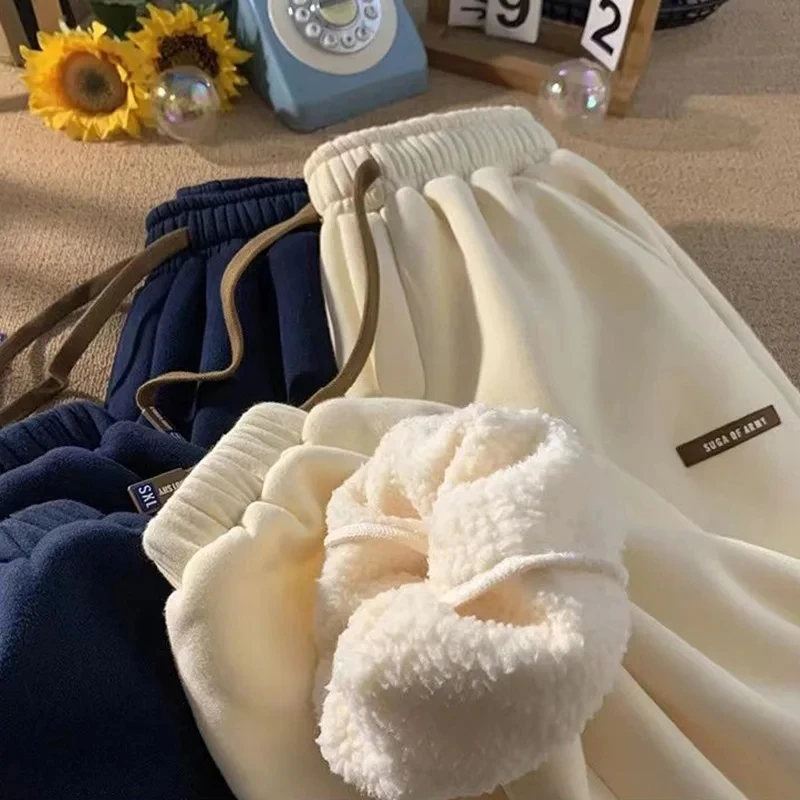 Winter Thick Plush Sport Pants Women 2023 Drawstring Elastic Waist Harem Pants Woman Keep Warm Casual Joggerswoman Sweatpants
Winter Thick Plush Sport Pants Women 2023 Drawstring Elastic Waist Harem Pants Woman Keep Warm Casual Joggerswoman Sweatpants