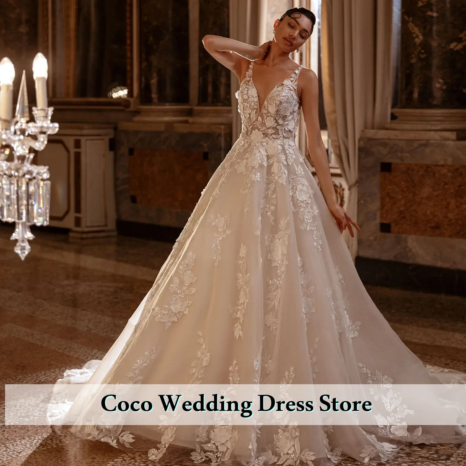Customized Luxury V-Neck Sexy Backless Shiny Sequins Flowers Appliques Princess Ball Gown Wedding Dress Vestido De Noiva
Customized Luxury V-Neck Sexy Backless Shiny Sequins Flowers Appliques Princess Ball Gown Wedding Dress Vestido De Noiva
