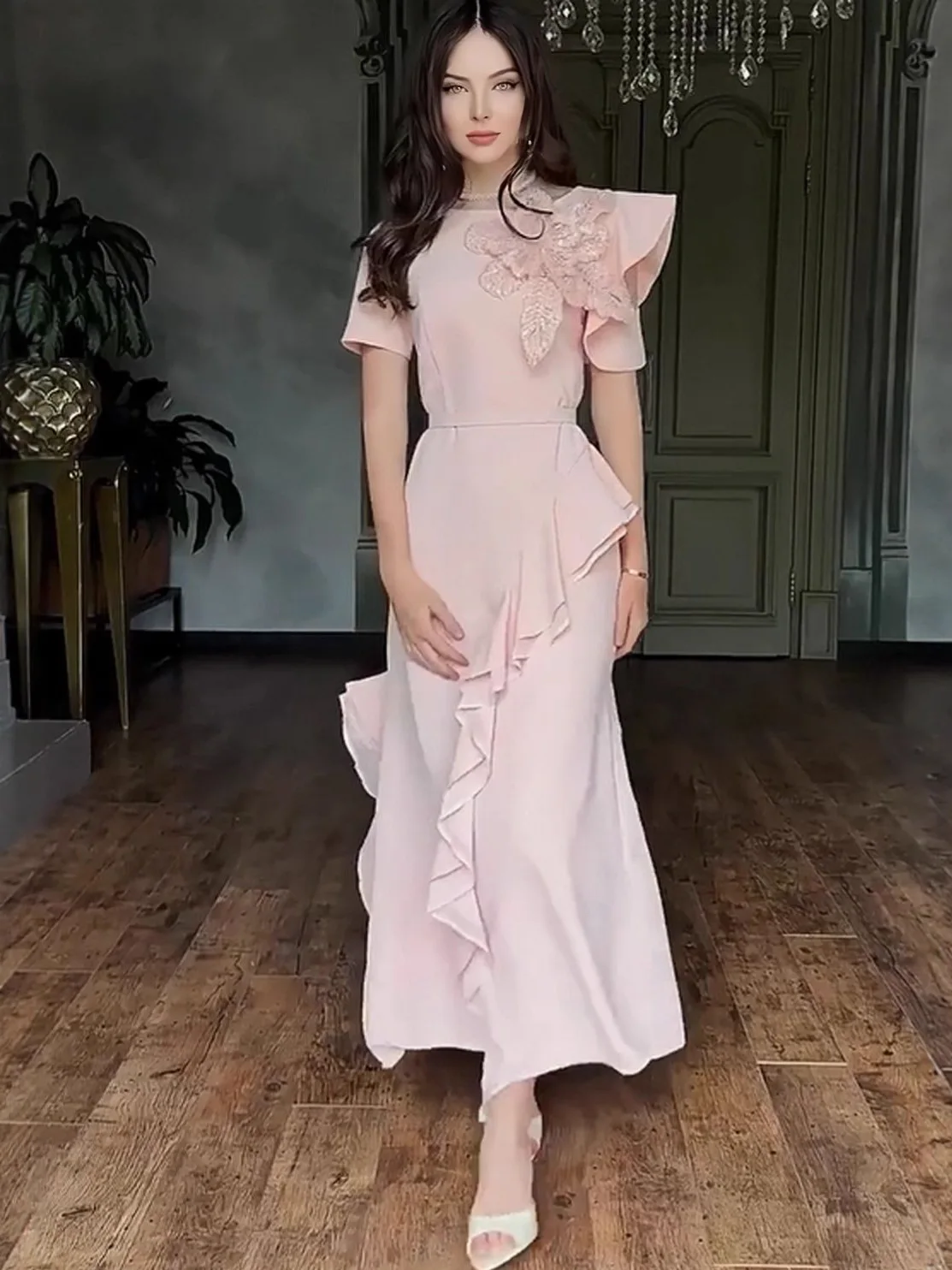 Summer 2026 Women's Elegant Style French Long Skirt Dress New Fashion Waist Design
Summer 2026 Women's Elegant Style French Long Skirt Dress New Fashion Waist Design