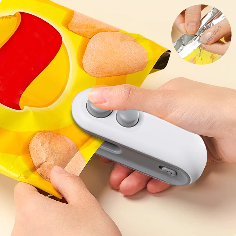 Mini Sealer Heat Bag Sealing Machine Food Package Bag Heat Sealer Rechargeable Portable Handheld Food Plastic Storage Bag Sealer
Mini Sealer Heat Bag Sealing Machine Food Package Bag Heat Sealer Rechargeable Portable Handheld Food Plastic Storage Bag Sealer