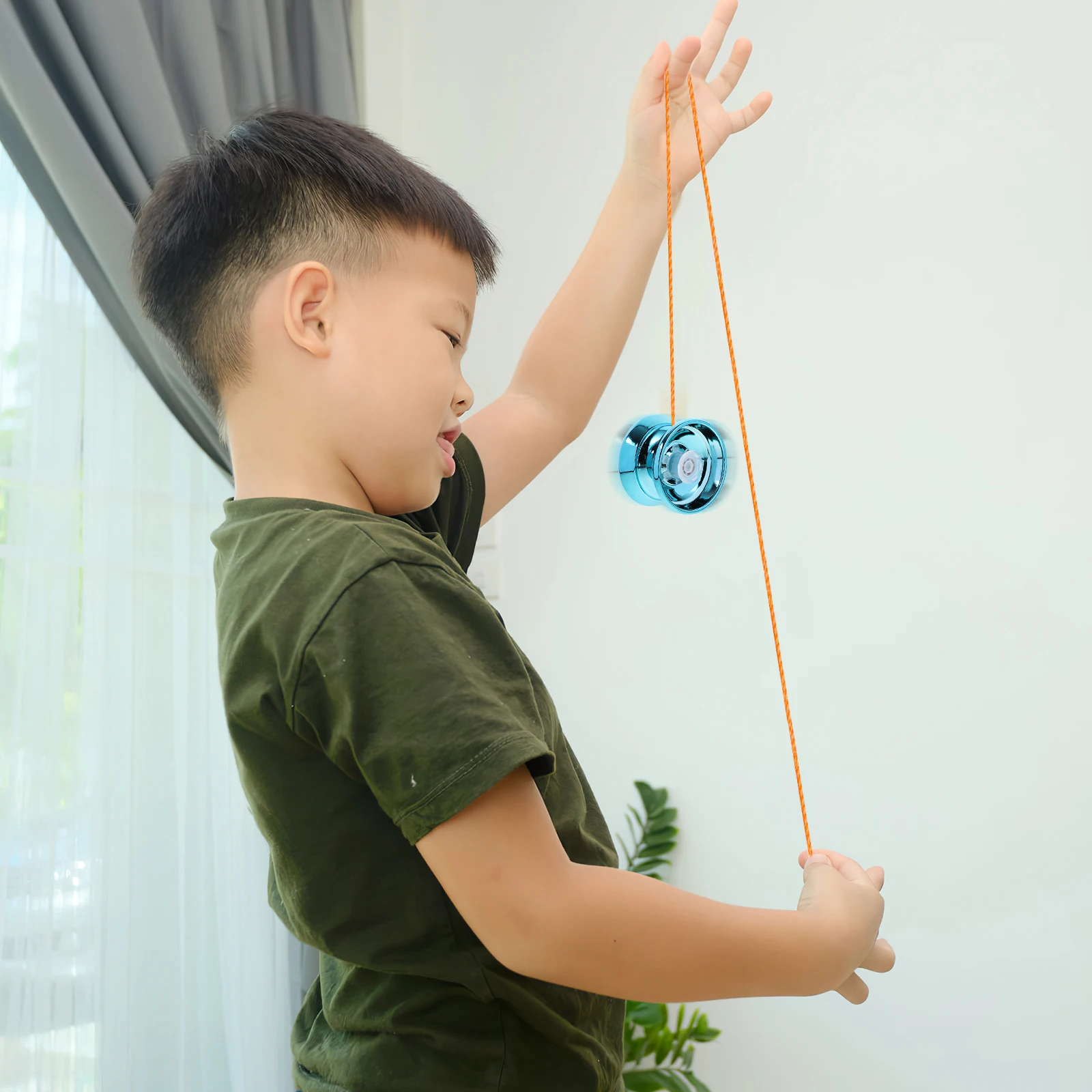 Beginner Balls Titanium Alloy Yoyo Toy Smooth Performance Metal Kids Toys 866-6712 Blue Fixed Shaft Small Yoyos
Beginner Balls Titanium Alloy Yoyo Toy Smooth Performance Metal Kids Toys 866-6712 Blue Fixed Shaft Small Yoyos